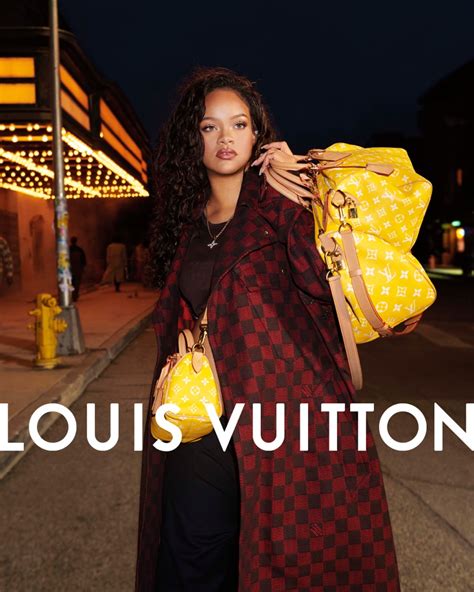 rihanna louis vuitton dress